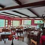 Fogon De Gredos 3*
