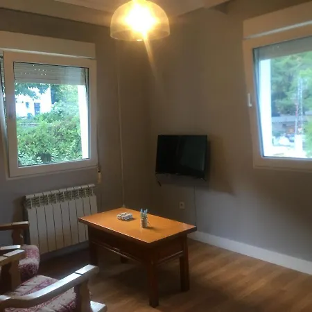 Hostal-restaurante Fogon De Gredos Guest house