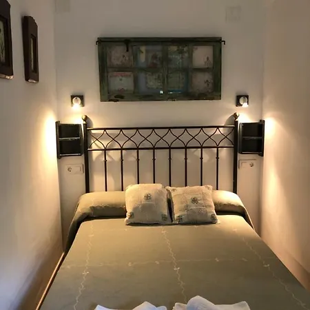 Hostal-restaurante Fogon De Gredos 3*