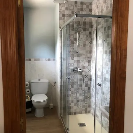 Hostal-restaurante Fogon De Gredos بيت ضيافة غيساندو