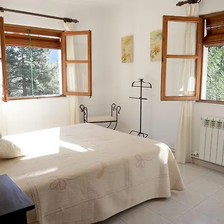 Hostal-restaurante Fogon De Gredos Guisando