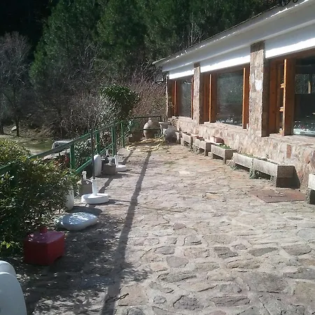 Guest house Hostal-restaurante Fogon De Gredos