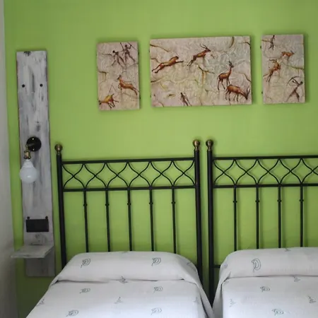 Hostal-restaurante Fogon De Gredos Guest house