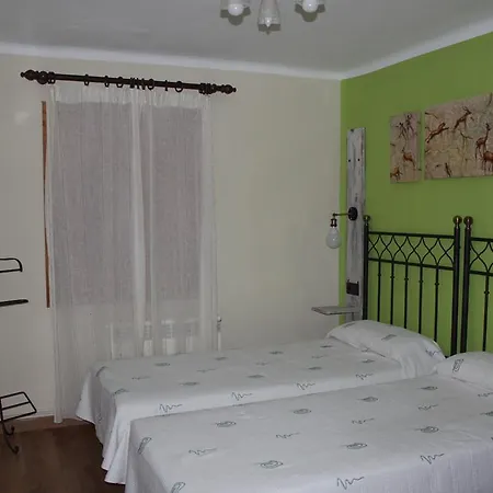 Guest house Hostal-restaurante Fogon De Gredos Guisando