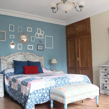 Hostal-restaurante Fogon De Gredos غيساندو