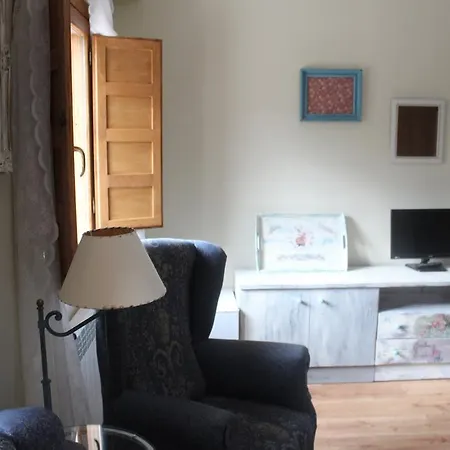 Hostal-restaurante Fogon De Gredos 2*