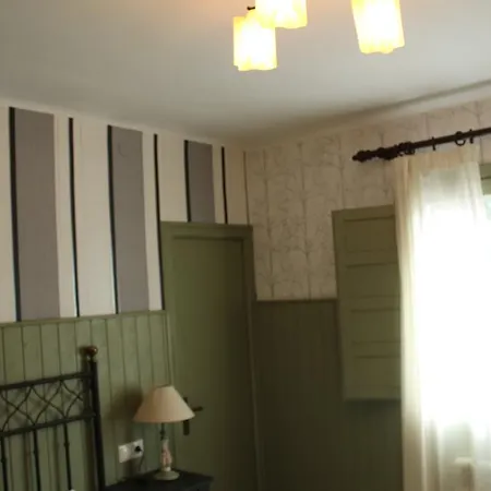 بيت ضيافة Hostal-restaurante Fogon De Gredos غيساندو